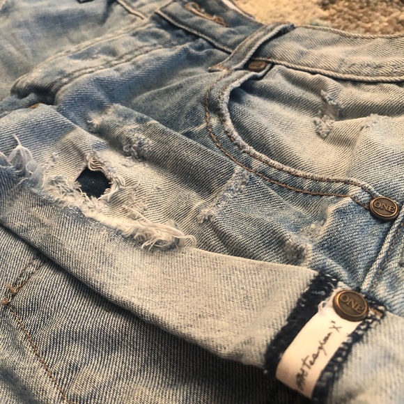 One Teaspoon Shorts Bundle - Picture 6 of 8